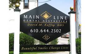 dental clinic freestanding sign